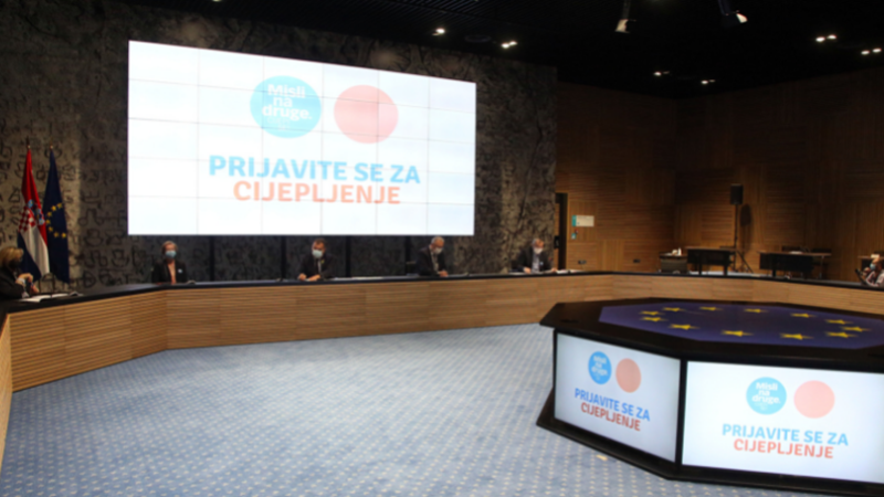 Stožer: Ublažene mjere od petka, moguće okupljanje više od 100 ljudi